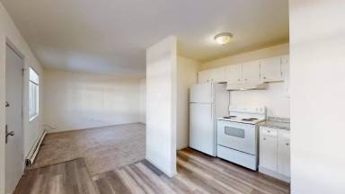 Main picture of 1411 S Corona Ave