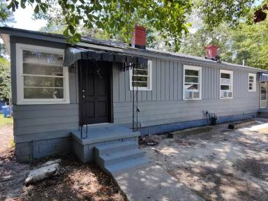 Main picture of 1100 Rumar St