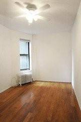 Main picture of 145 E 82nd St