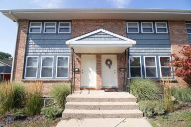 Main picture of 917 Carrier Creek Blvd NE