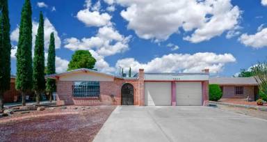 Main picture of 3225 Beachcomber Dr