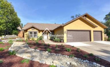 Main picture of 6038 Walnut Ave