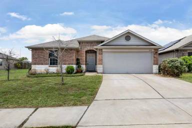 Main picture of 11929 Riparian Rd