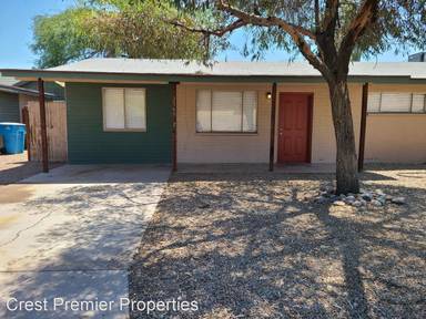 Main picture of 2145 W Wilshire Dr