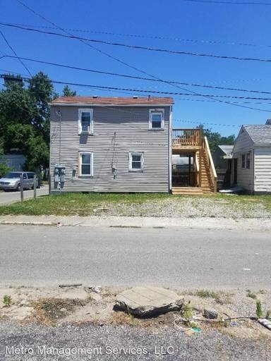 Main picture of 1465 S 8th St