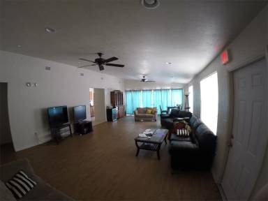 Main picture of 1015 NW 3rd Ave