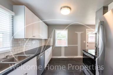 Main picture of 6 Boyer Dr