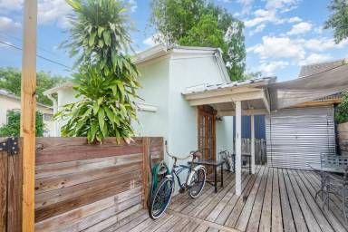 Main picture of 1467 Guava Ave