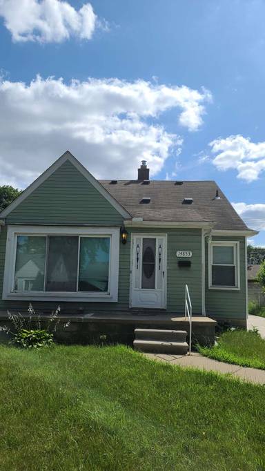 Main picture of 14853 College Ave