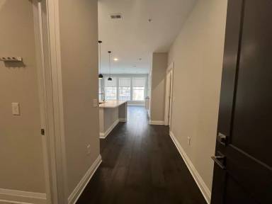 Main picture of 751 N 6th St