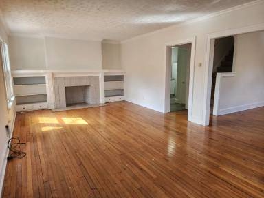 Main picture of 3387 Washington Blvd