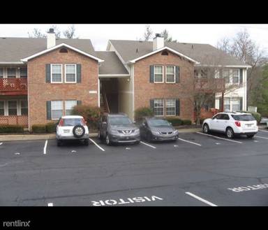 Main picture of 102 N Timber Dr