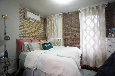 Main picture of 55  Spring St