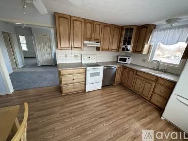 Main picture of 45 Larch St