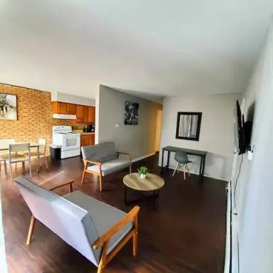 Main picture of 1315 Devon Ave
