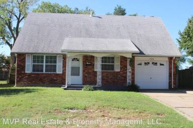 Main picture of 724 NW 16th St