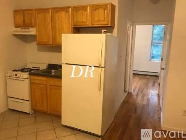 Main picture of 2110 Fulton St