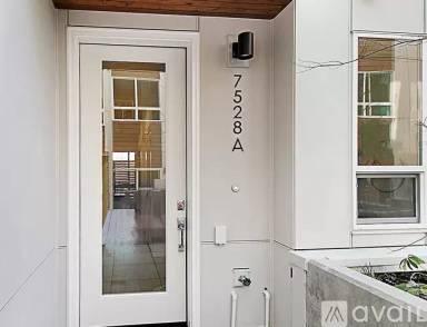 Main picture of 7544 15th Ave NW
