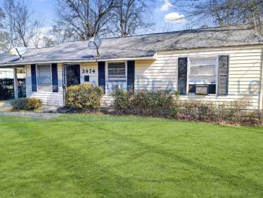 Main picture of 3974 Spencer Cir