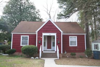 Main picture of 1601 Dexter St