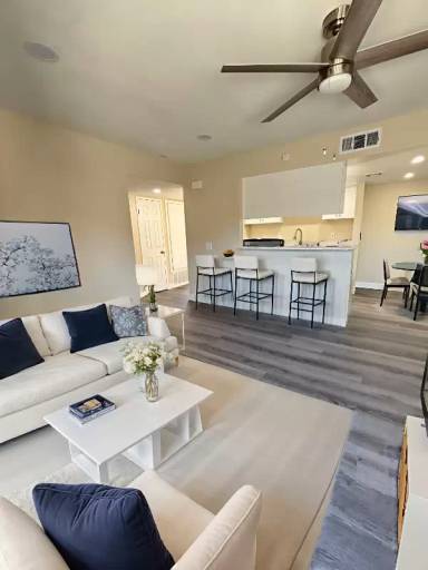 Main picture of Spring Knolls Association