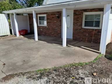 Main picture of 700 1/2 Cisler Dr