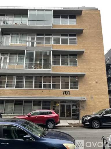 Main picture of 701 Lamont St NW