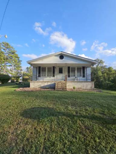 Main picture of 7035 Highway 1643