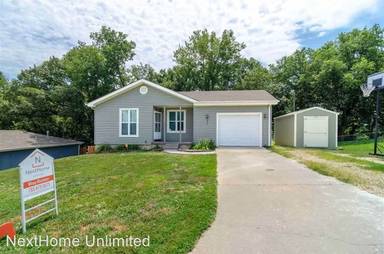Main picture of 322 Clydesdale Cir