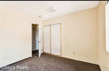 Main picture of 5970 Lupine Ave