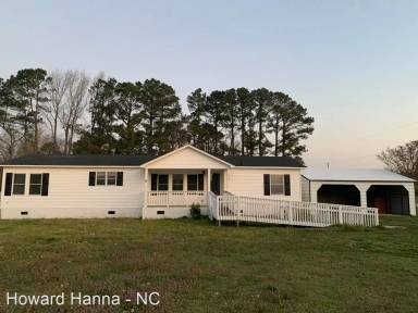 Main picture of 202 Maple Rd