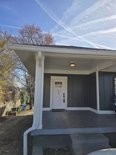 Main picture of 658 Cascade Ave SW