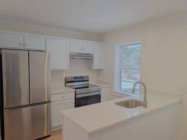 Main picture of 125 Tamarack Rd