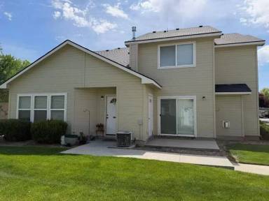 Main picture of 2188 Lexis Ln