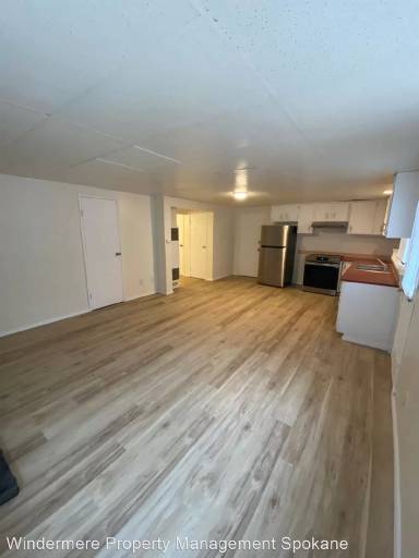 Main picture of 518 N Flora Rd