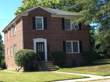 Main picture of 5303 W Franklin St