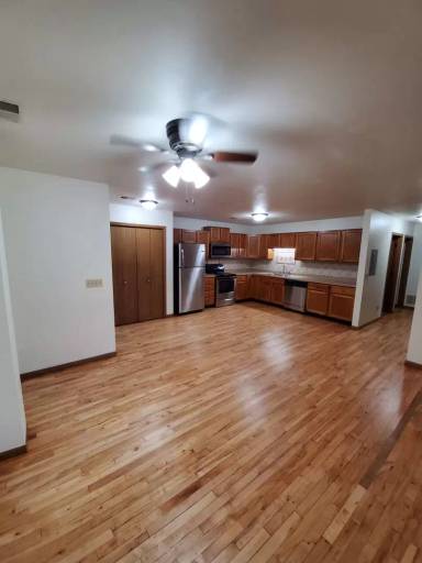 Main picture of 211 Landing Ave