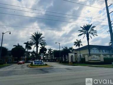 Main picture of 8906 W Flagler St