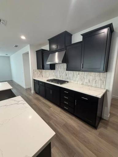 Main picture of 2226 Frontier St