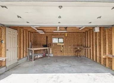 Main picture of 1419 S Bahama Way