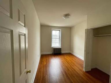 Main picture of 425 N 36th St