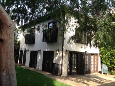 Main picture of 319 S Mansfield Ave