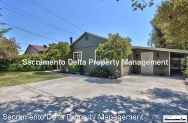 Main picture of 2741 Rice Ave