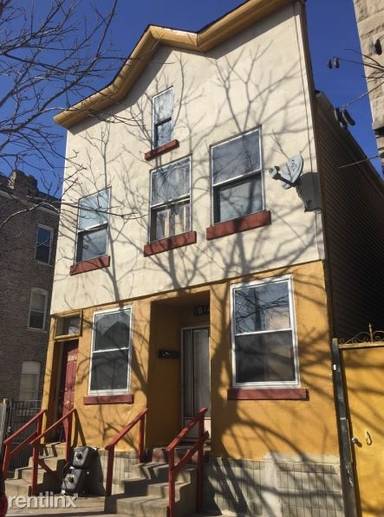 Main picture of 1014 W 19th St