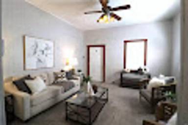 Main picture of 623 Hecker St