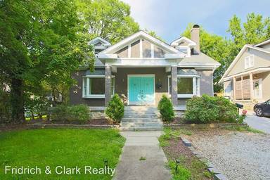 Main picture of 302 Elmington Ave