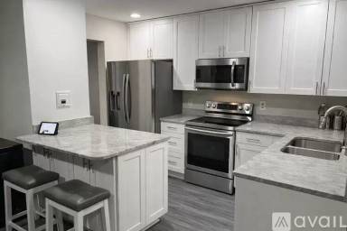 Main picture of 5521 Keydet Dr