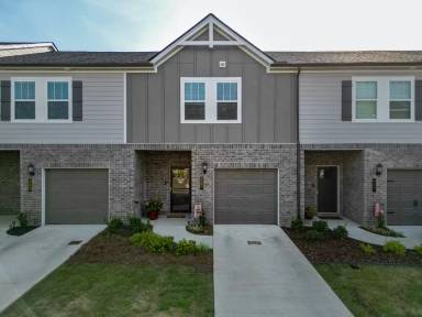 Main picture of 741 Prairie View Dr