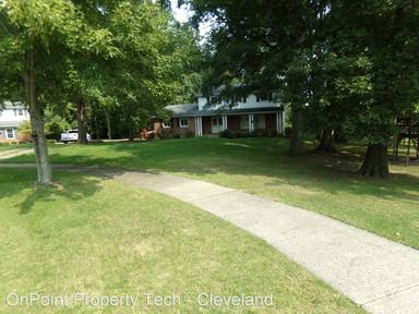 Main picture of 9237 White Oaks Cir