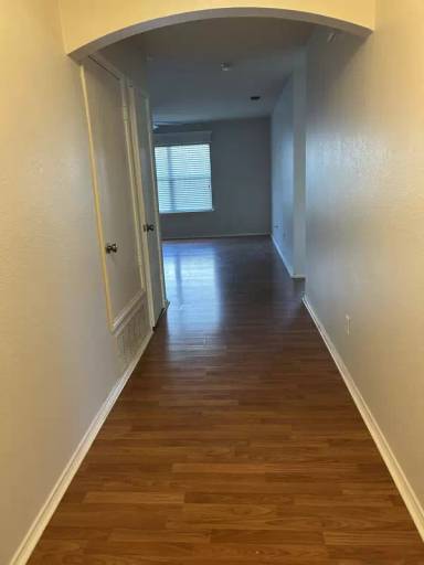 Main picture of 476 Forest Ln